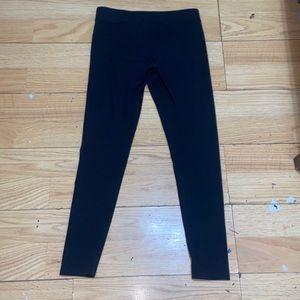 black leggings